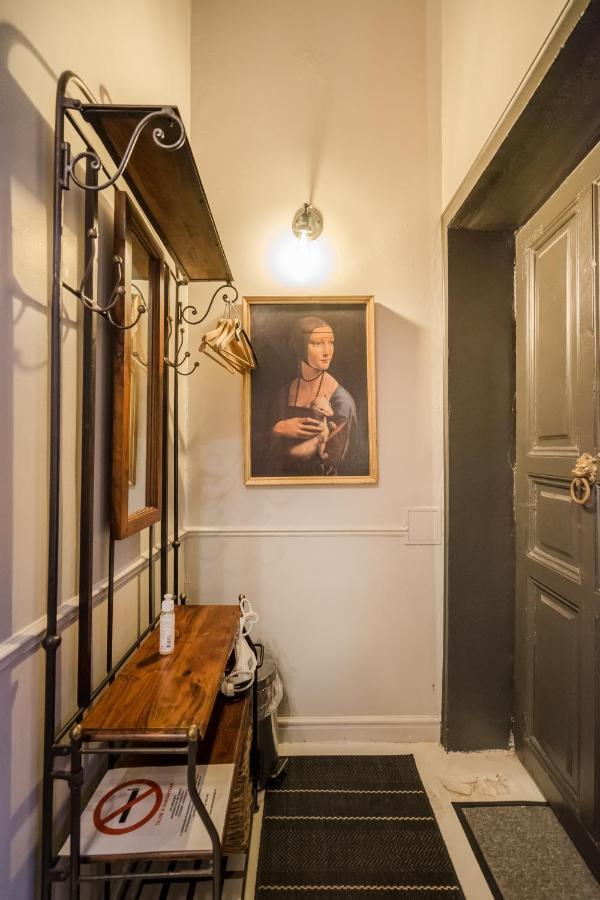 Bpr R20 Studio Home With A/C Budapest Exterior photo